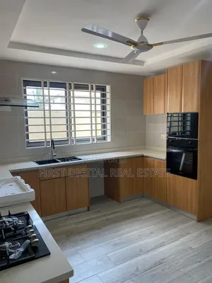 4bdrm House in First Digital Real, The Mall for sale