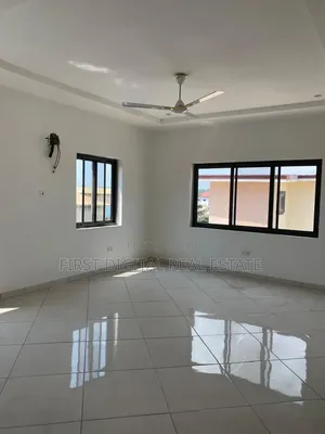 4bdrm House in First Digital Real, The Mall for sale