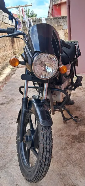 Bajaj Boxer 2022 Black