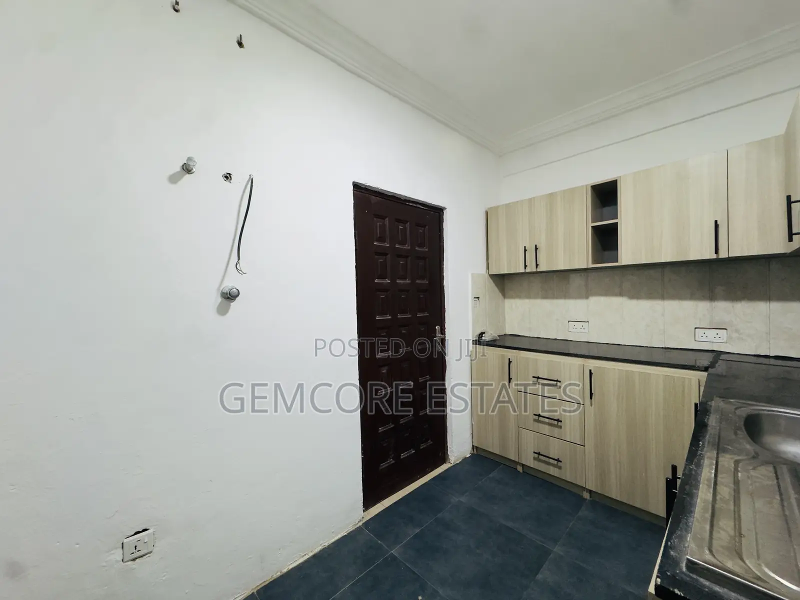 2bdrm Apartment in Ability Square, Adjiriganor for rent