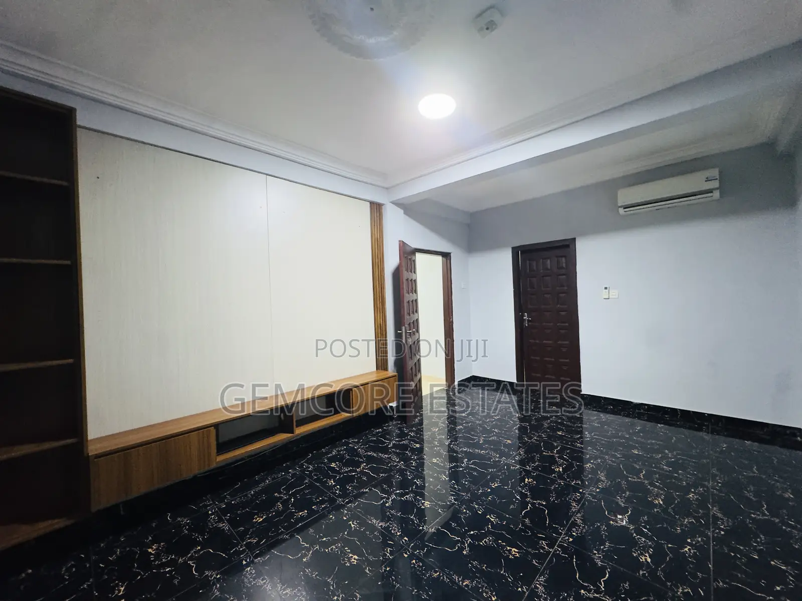 2bdrm Apartment in Ability Square, Adjiriganor for rent