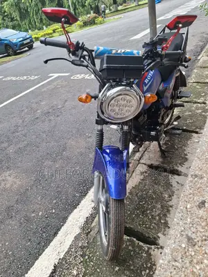 New Royal RY125 2026 Blue
