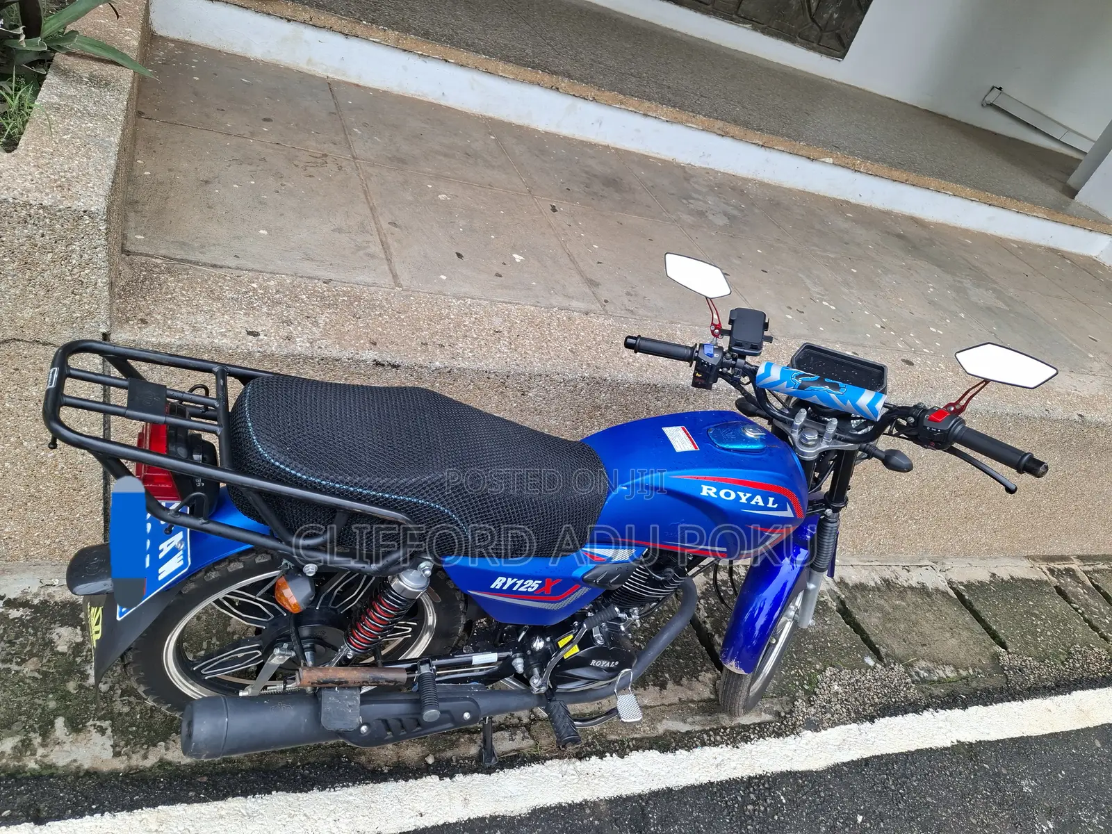 New Royal RY125 2026 Blue