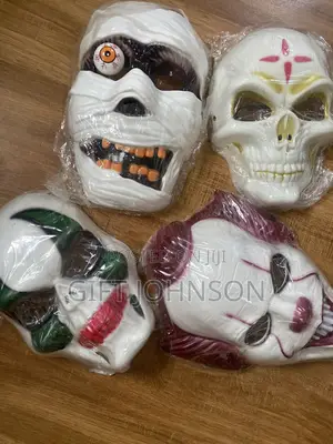 Face Mask For Content Creator