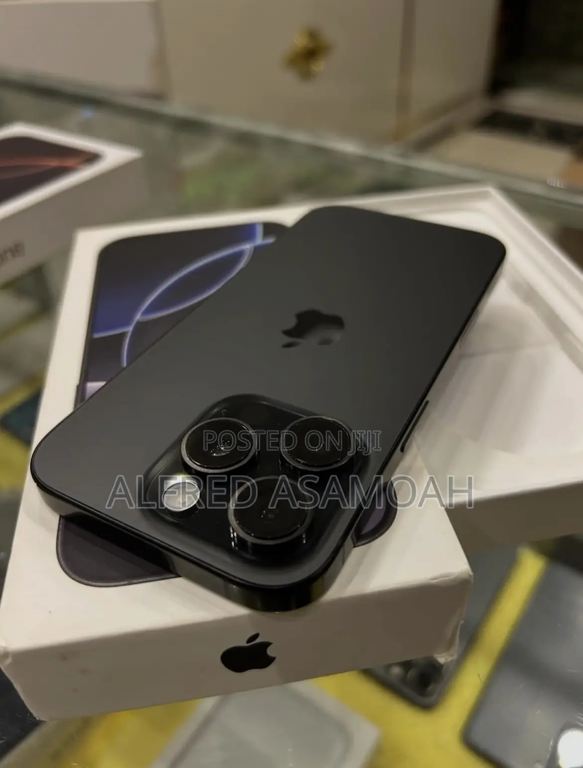 New Apple iPhone 16 Pro Max 256 GB Black