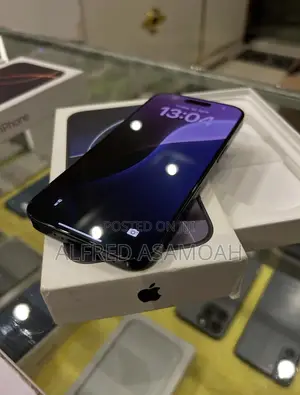 New Apple iPhone 16 Pro Max 256 GB Black