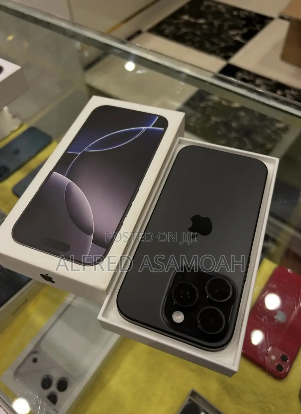 New Apple iPhone 16 Pro Max 256 GB Black
