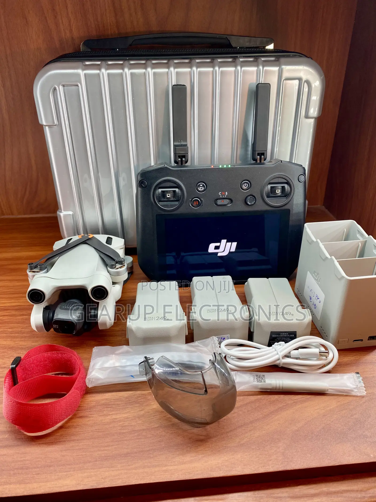 Dji Mini 3 Pro With Rc Pro Controller 3 Batteries, Hdmi