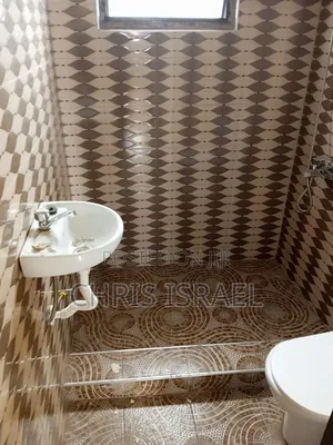 1bdrm Room & Parlour in Oyibi Benarpat, Pentecost for rent