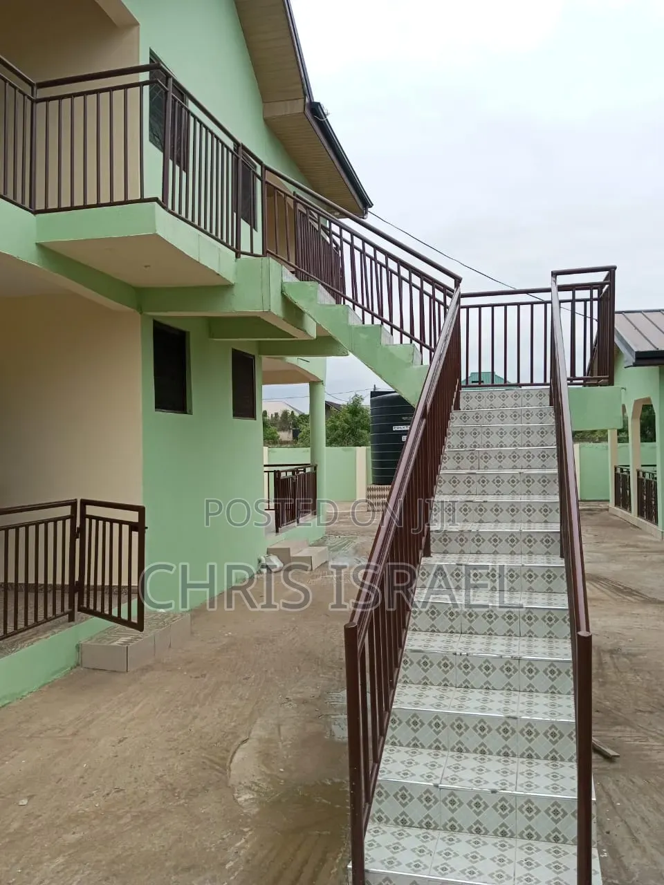 1bdrm Room & Parlour in Oyibi Benarpat, Pentecost for rent