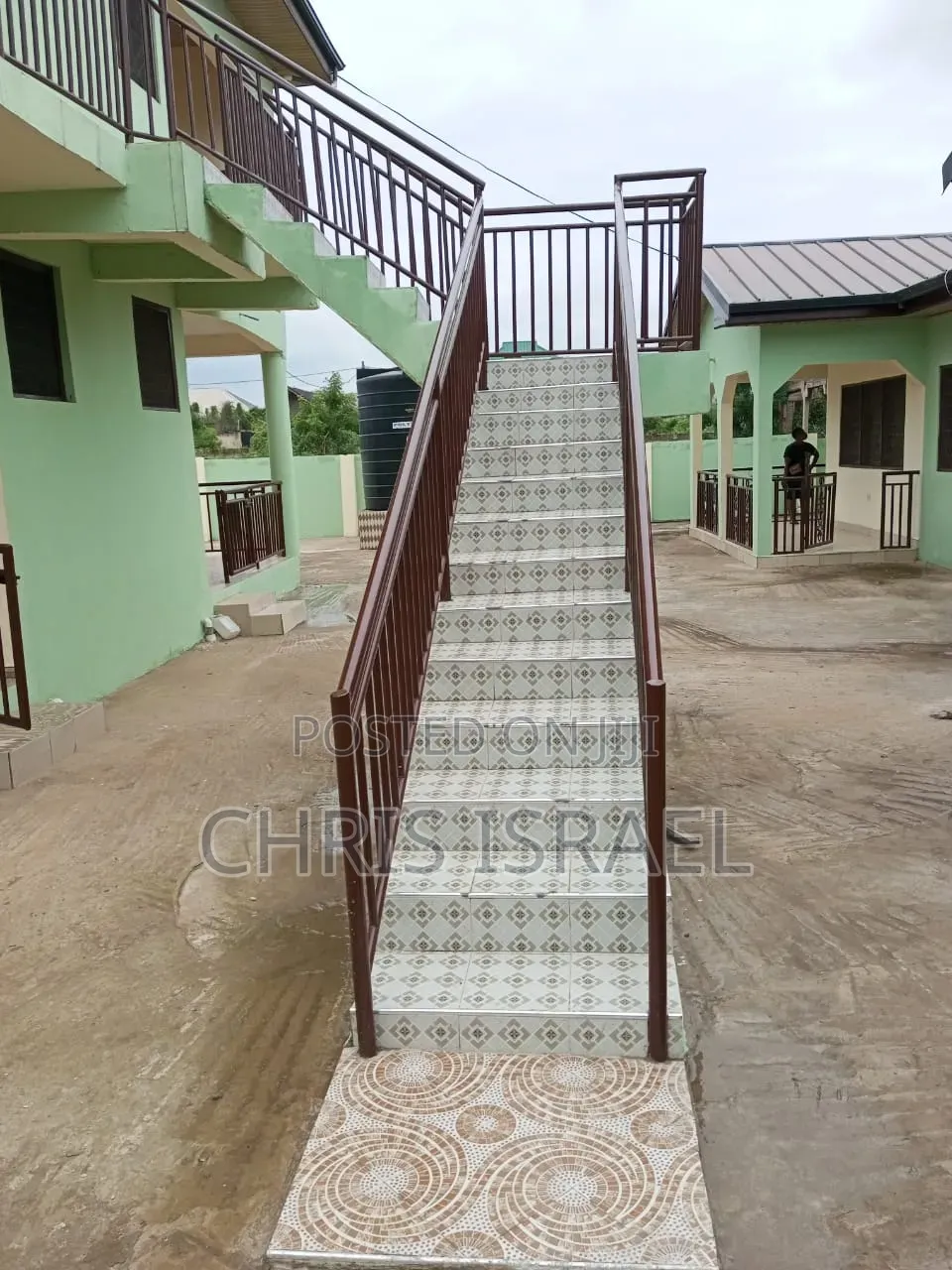 1bdrm Room & Parlour in Oyibi Benarpat, Pentecost for rent