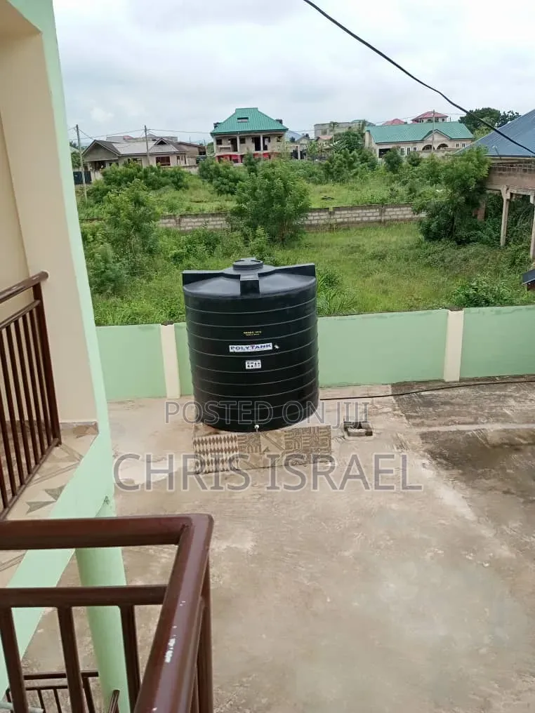 1bdrm Room & Parlour in Oyibi Benarpat, Pentecost for rent