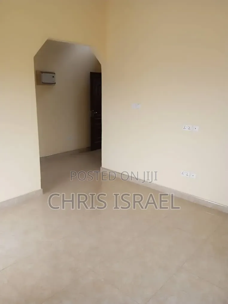 1bdrm Room & Parlour in Oyibi Benarpat, Pentecost for rent