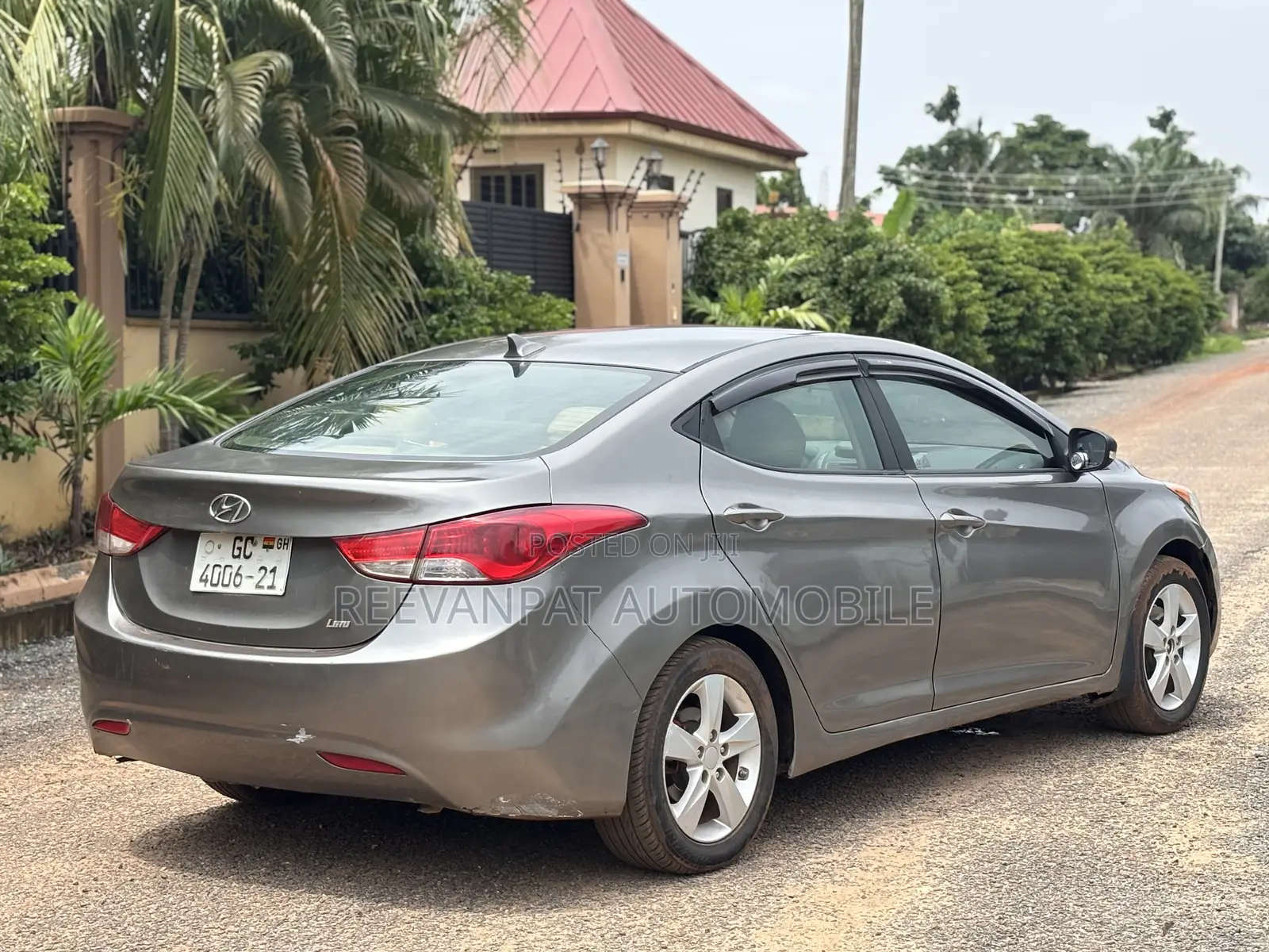Hyundai Elantra 2013 Silver