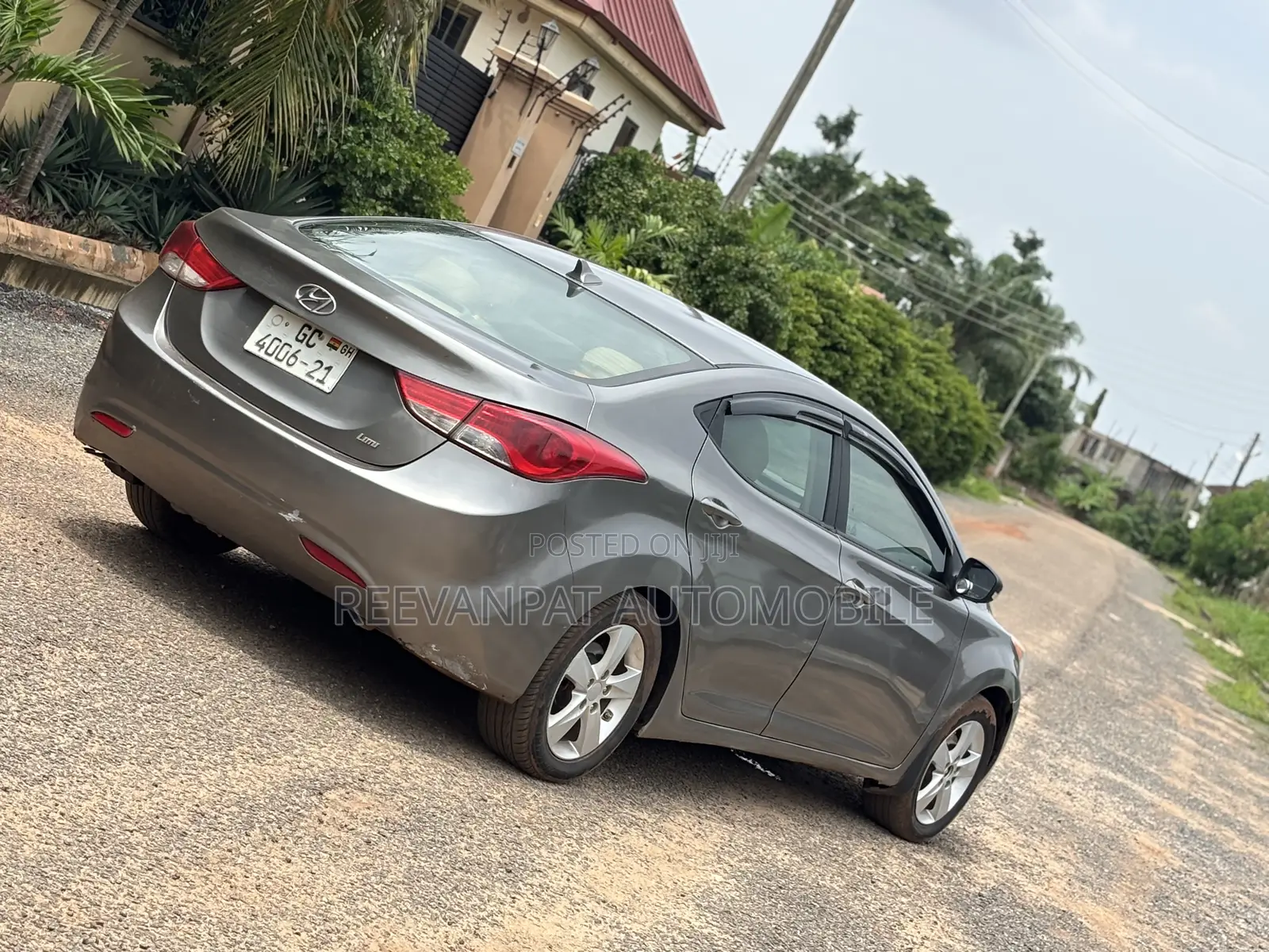 Hyundai Elantra 2013 Silver