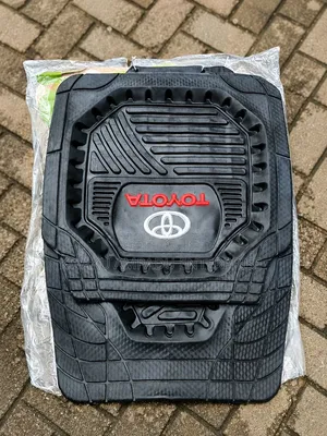 Toyota Universal Heavy-Duty Rubber Car Floor Mat Set