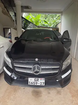 Mercedes-Benz GLA 250 2015 Black