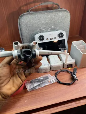 Dji Mini 3 (3 Batteries) Screen