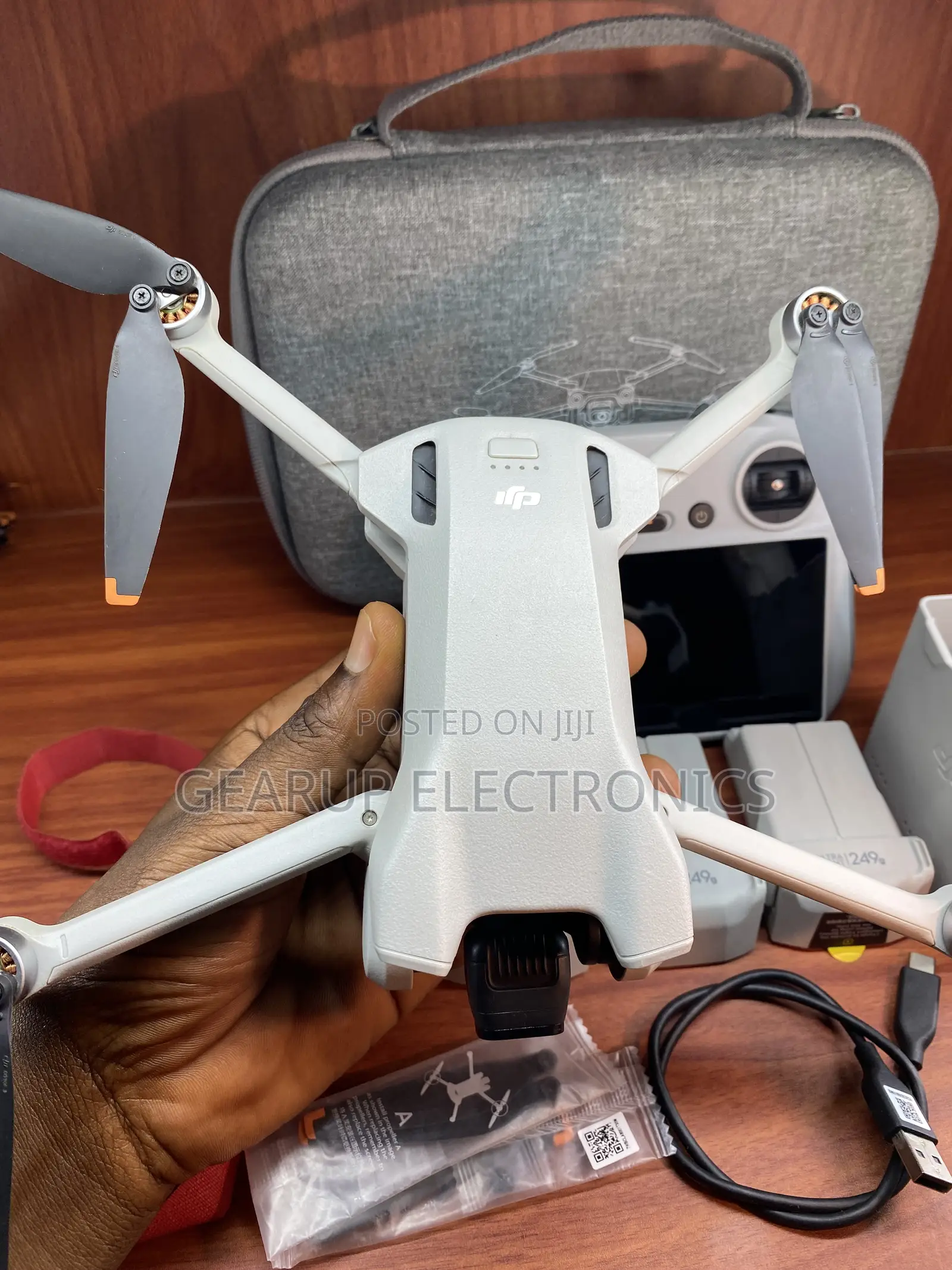 Dji Mini 3 (3 Batteries) Screen