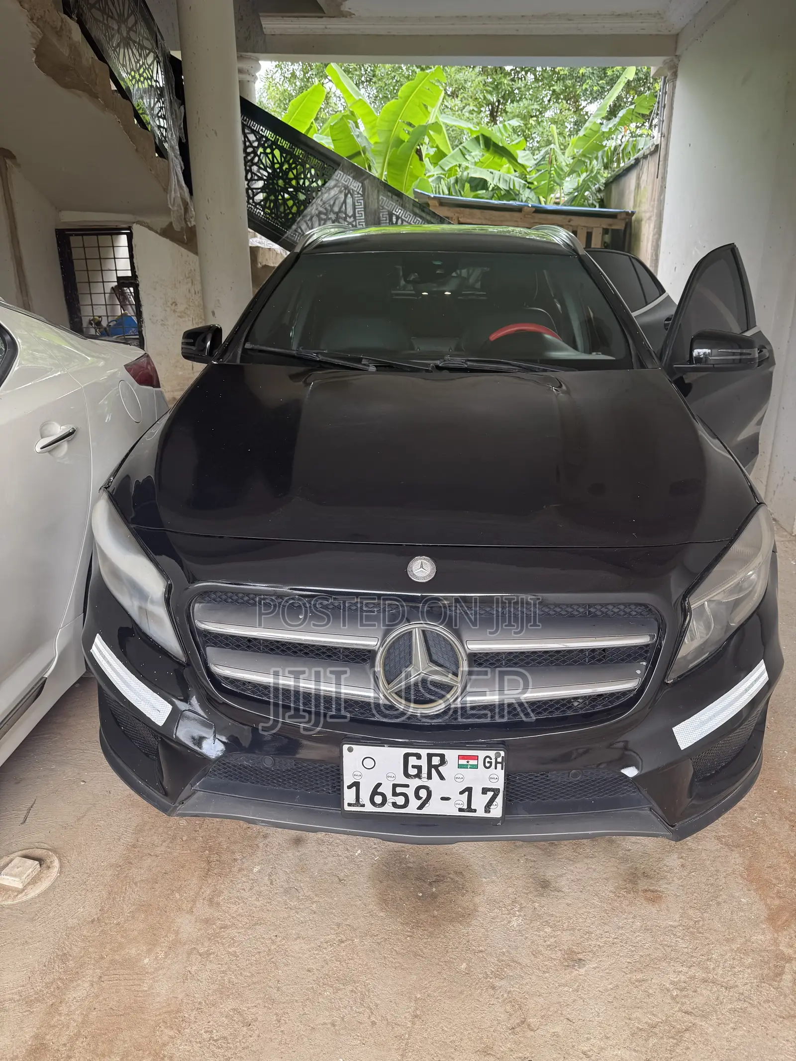 Mercedes-Benz GLA 250 2015 Black