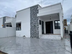 2bdrm House in Lashibi for sale