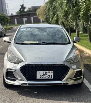 Hyundai Avante 2013 Silver