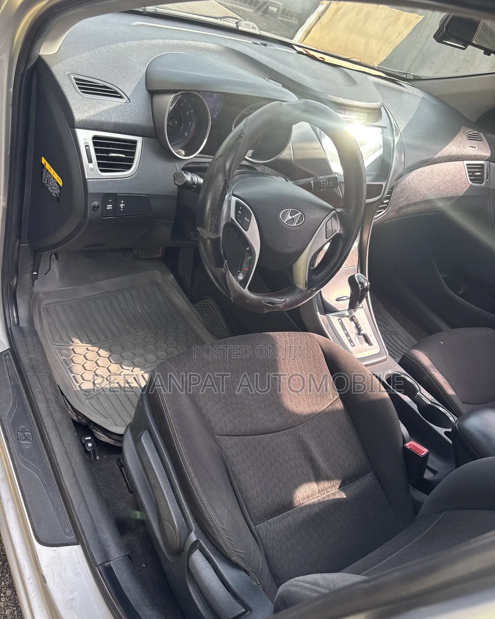 Hyundai Avante 2013 Silver