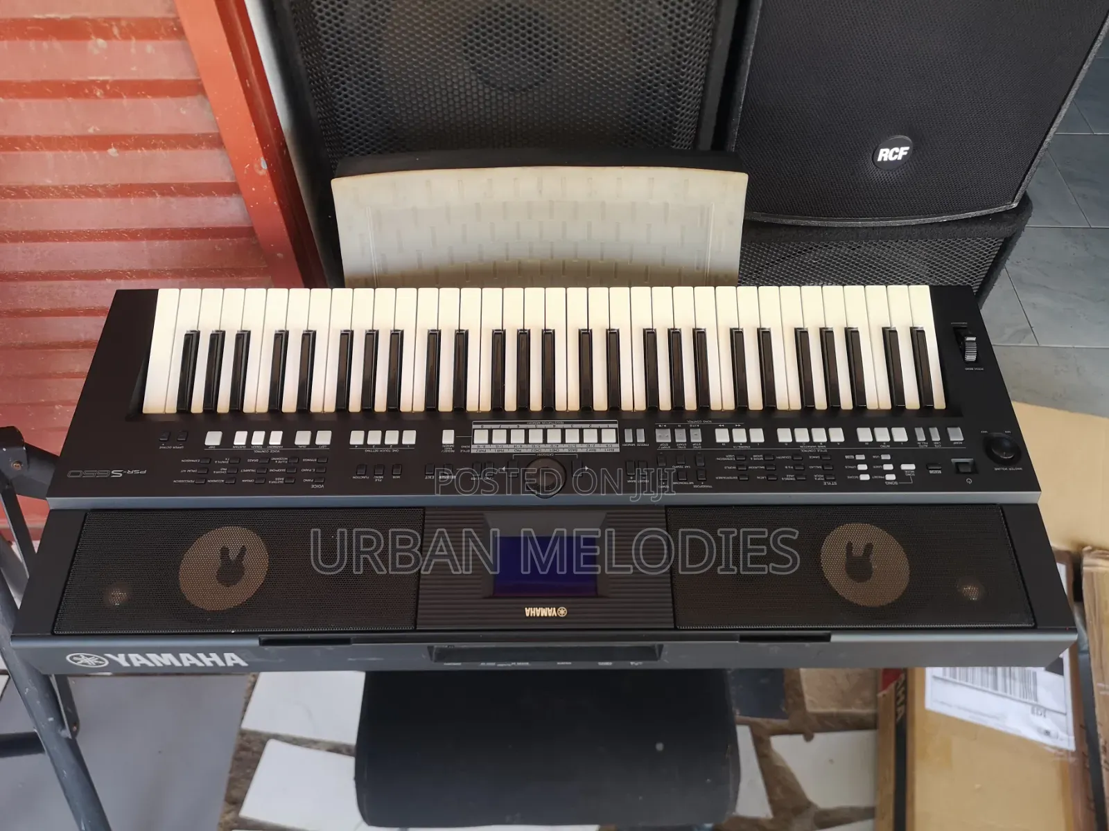 Yamaha PSR-S650