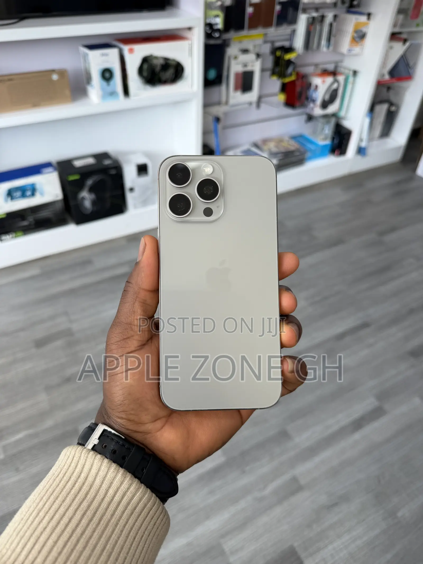Apple iPhone 16 Pro Max 256 GB Gray