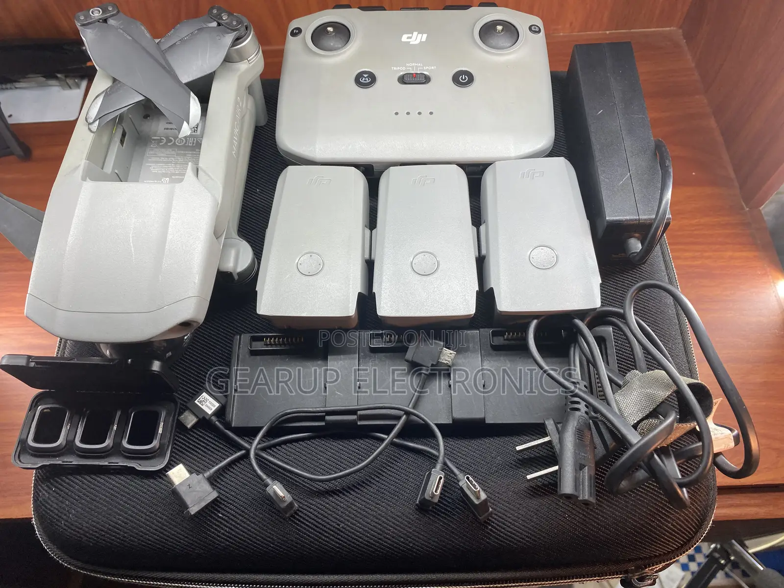 Dji Air 2 With Standard Controller 3 Batteries Fly More Combo