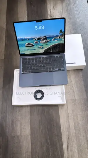 Laptop Apple MacBook Air 2026 M5 16GB Apple M5 SSD 512GB