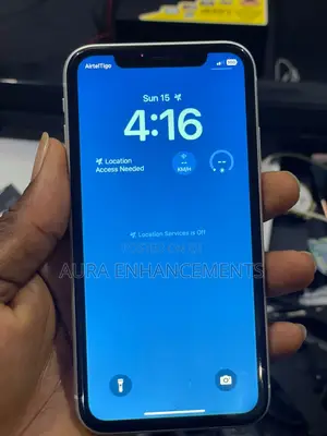 Apple iPhone XR 256 GB White