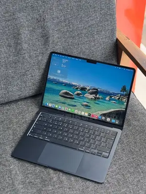 Laptop Apple MacBook Air 2026 M5 16GB Apple M5 SSD 512GB