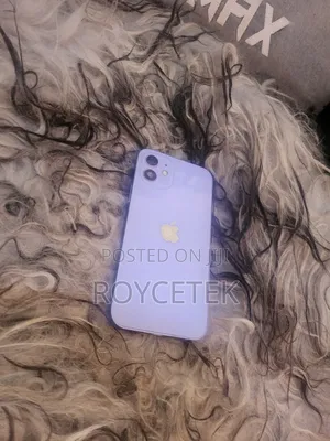Apple iPhone 12 64 GB Purple