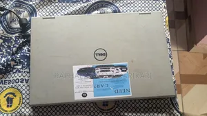 Laptop Dell Inspiron 13 7359 8GB Intel Core i7 HDD 1T