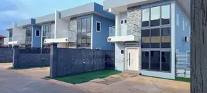 3bdrm Townhouse / Terrace in Kaybee Gardens, Owusu Ansah for rent