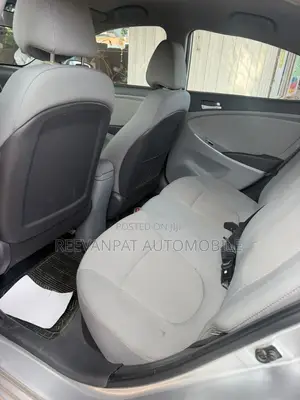 Hyundai Accent 2014 Silver