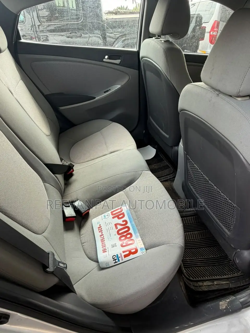 Hyundai Accent 2014 Silver