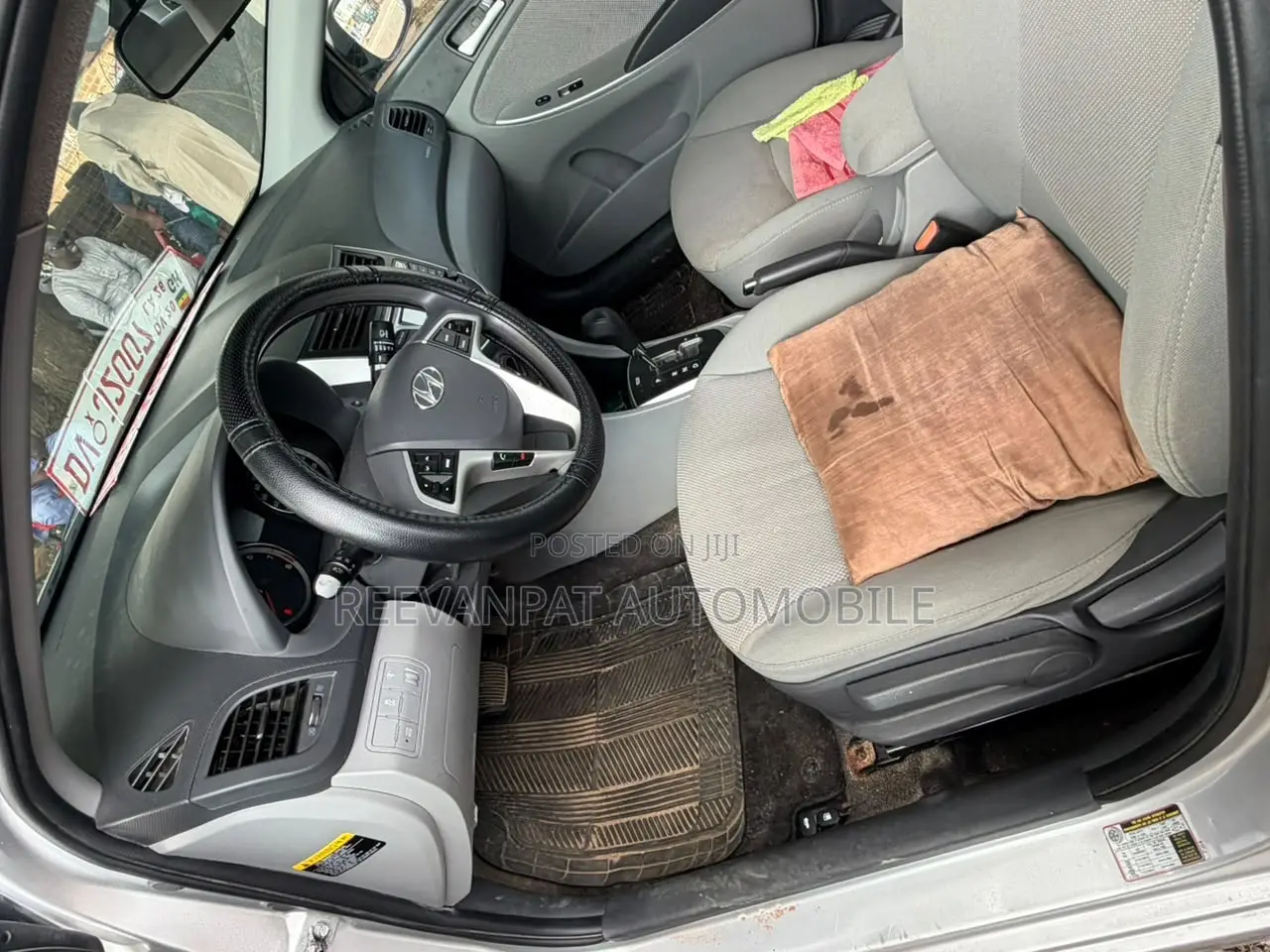 Hyundai Accent 2014 Silver