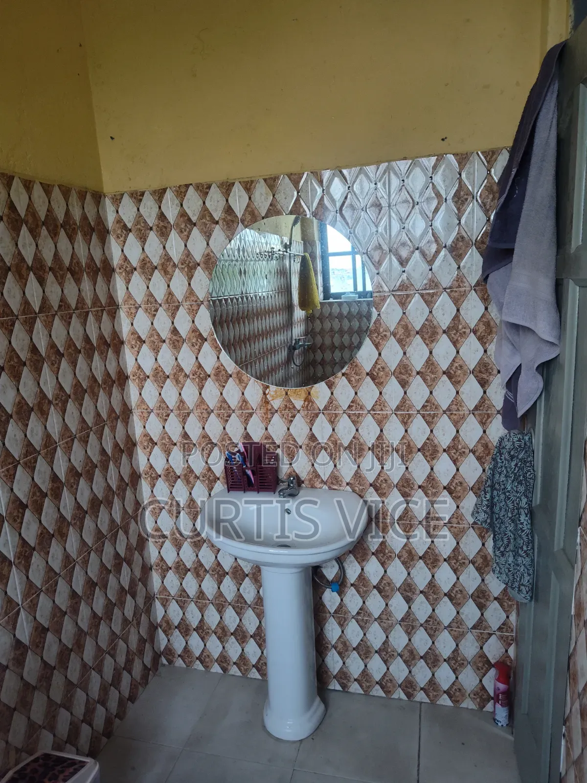 1bdrm Bedsitter in Curtis'S Estate, New Gbawe for rent