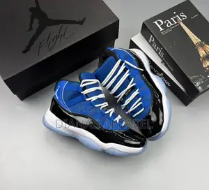 Nike Air Jordan 11 Retro