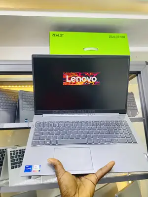 Laptop Lenovo ThinkBook 15 16GB Intel Core i7 SSD 512GB