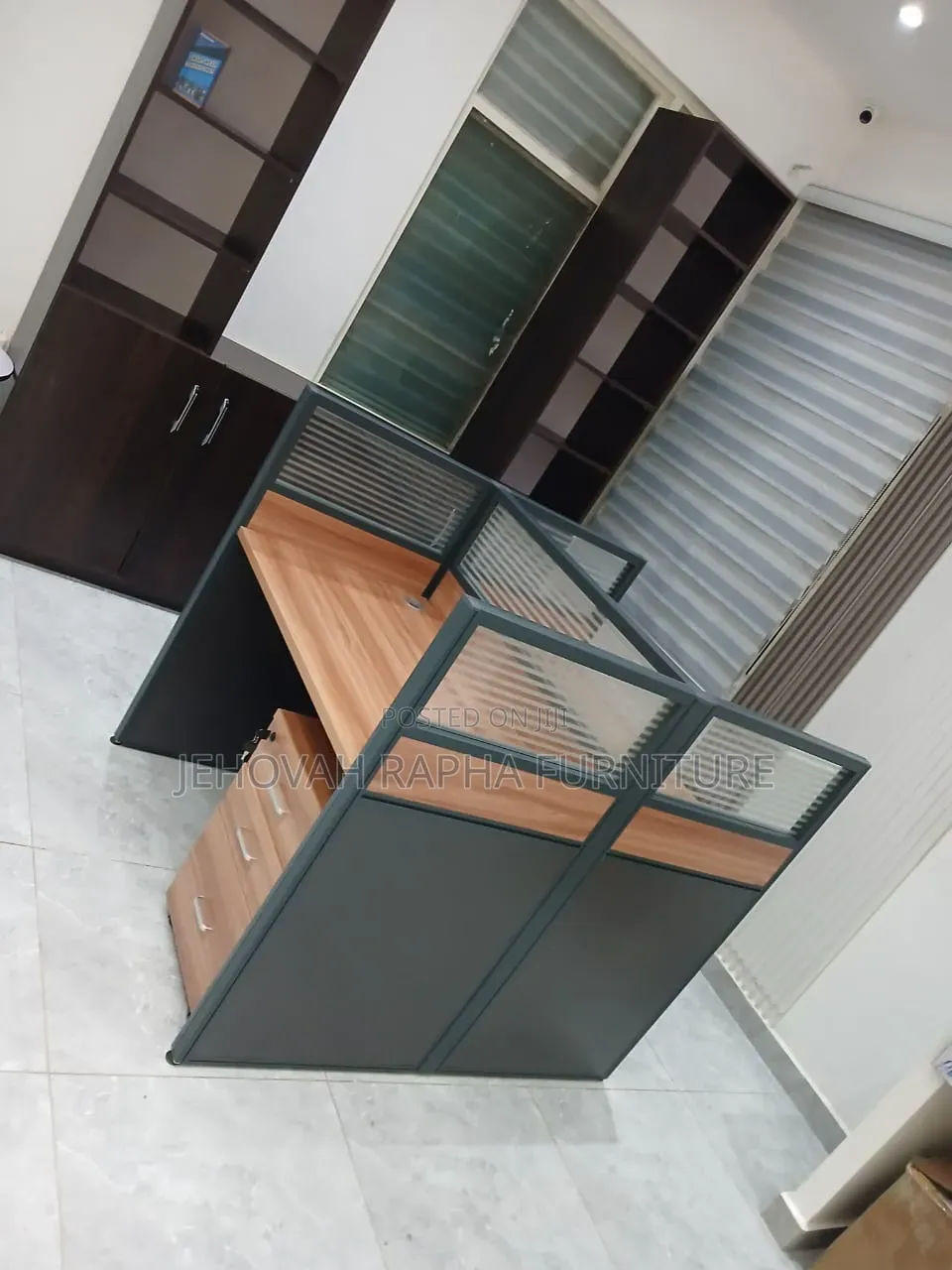 2 in 1 Workstation