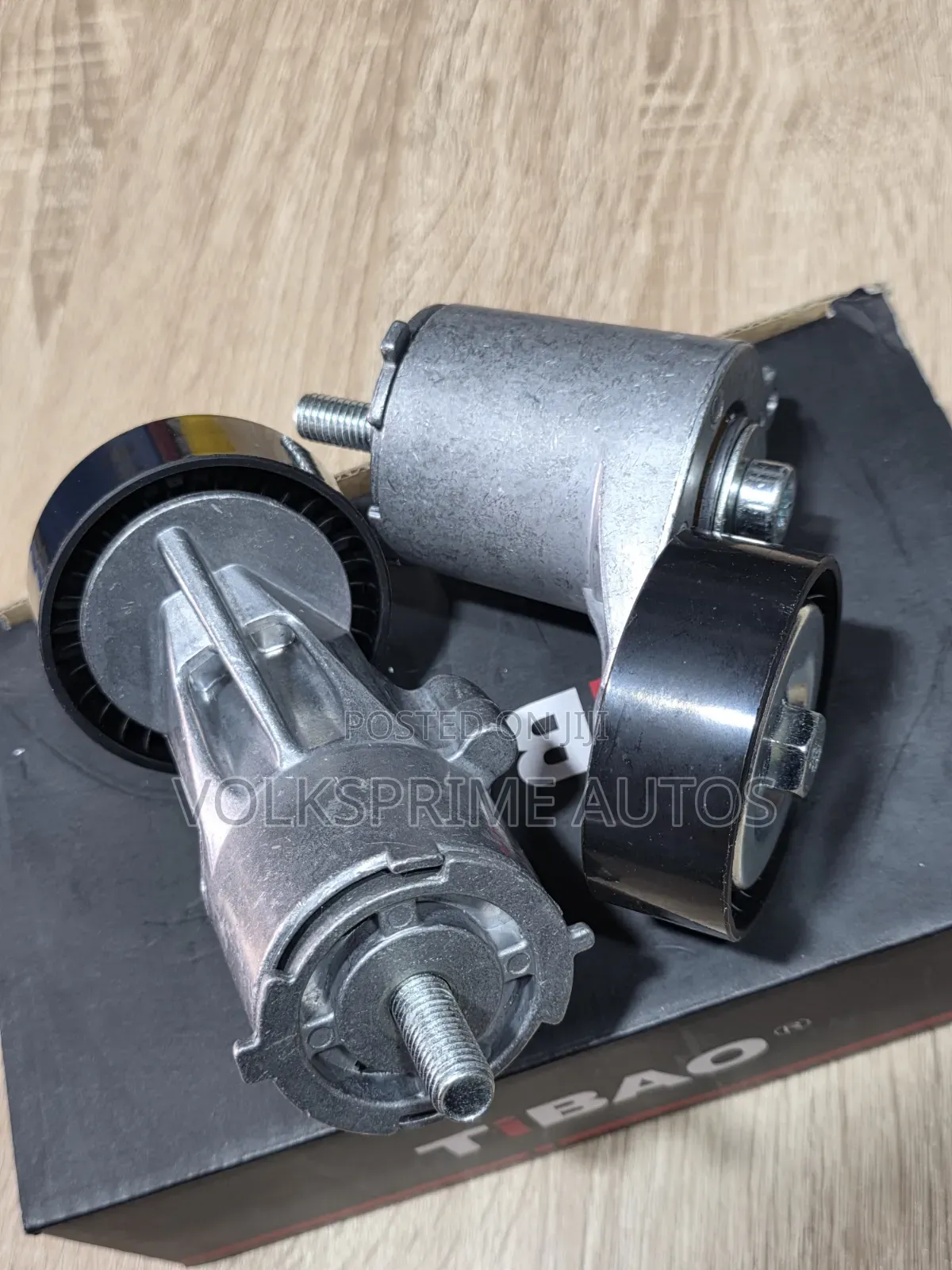 V-Belt Tensioner Fits Volkwagen Golf and Jetta 2.5l Engines.