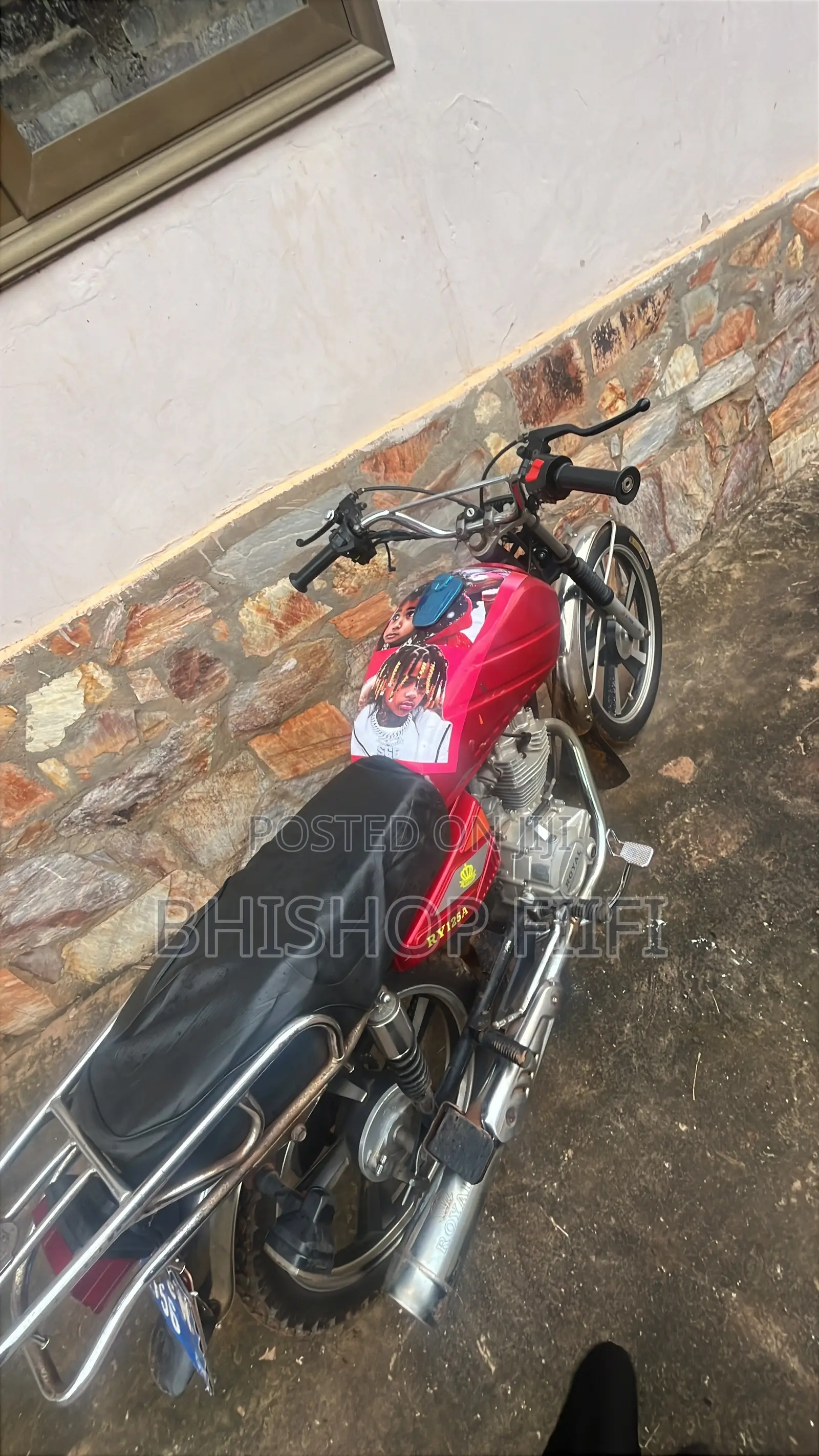 Royal RY125 2022 Red