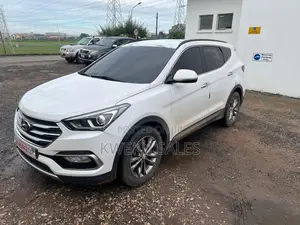 Hyundai Santa Fe Limited FWD 2016 White