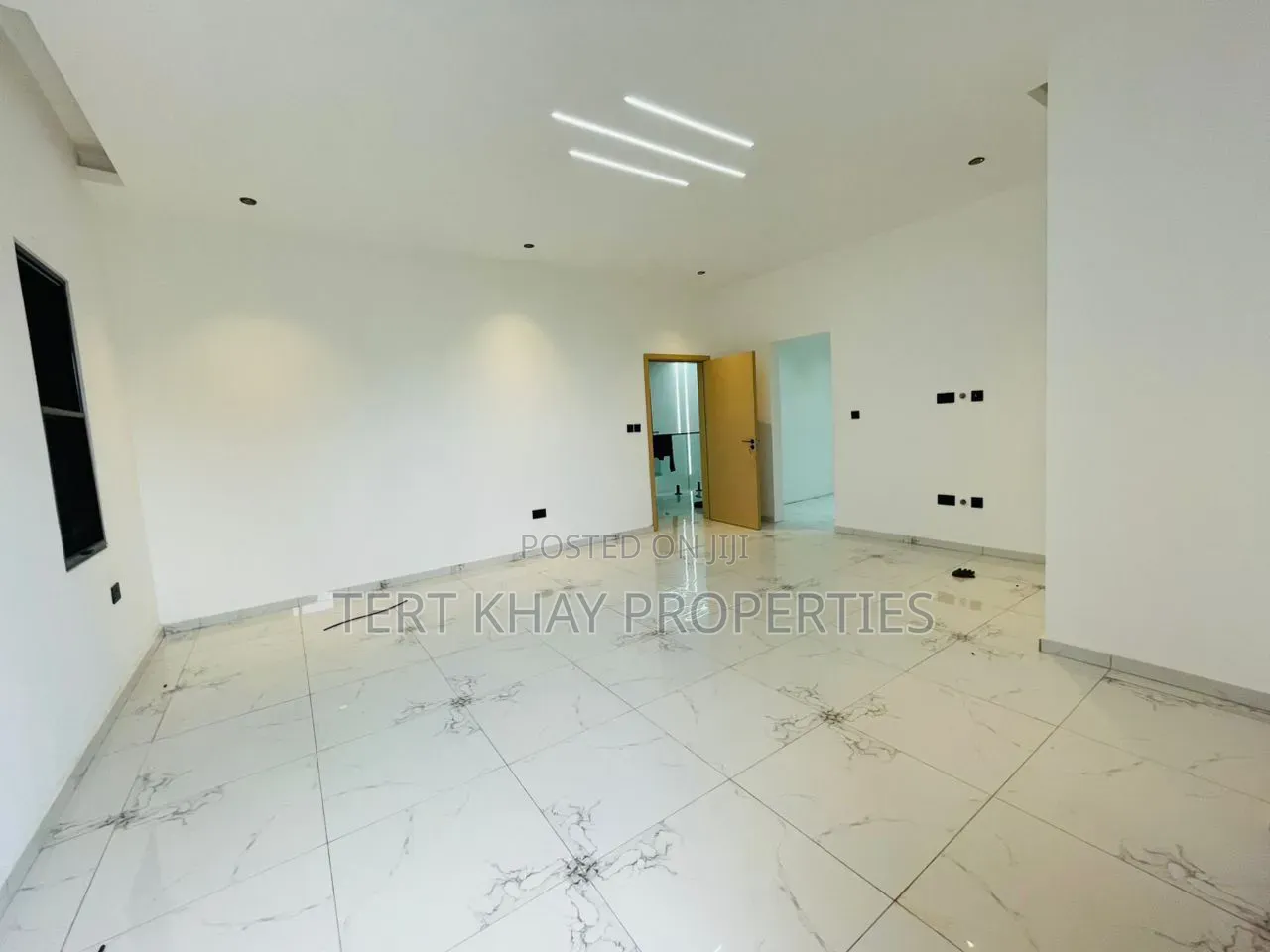 4bdrm House in East Legon Hills, Boundary Road Area for sale