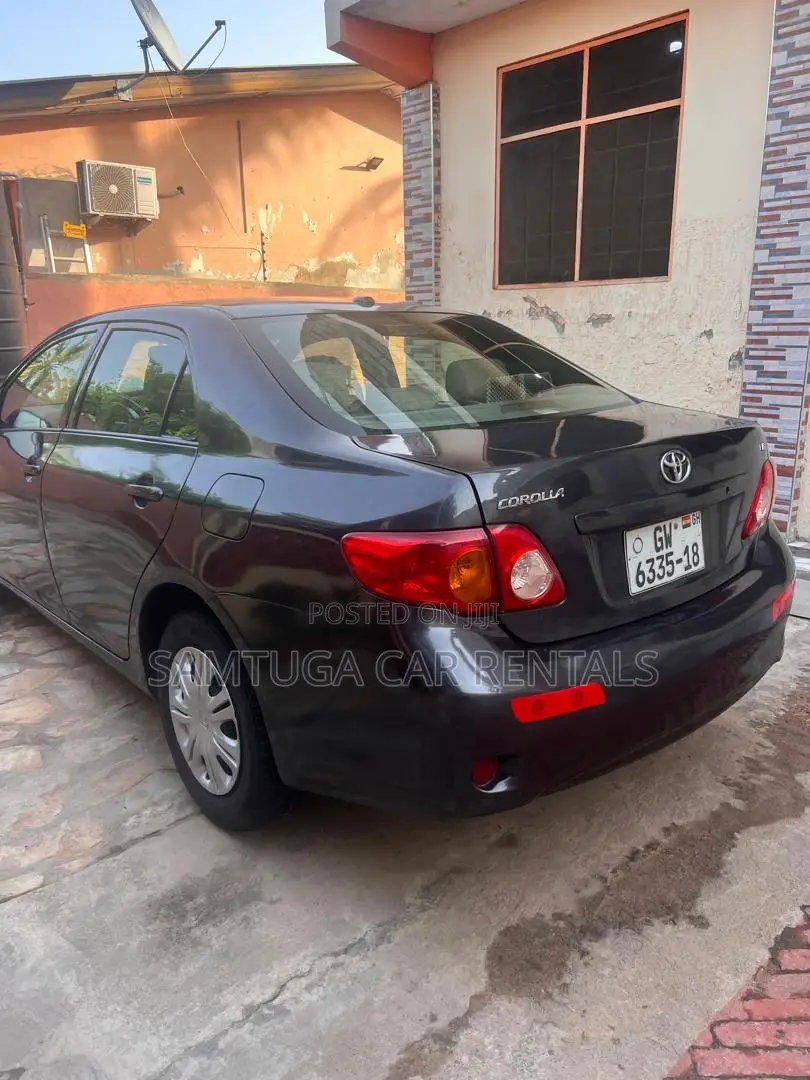 Toyota Corolla LE 4dr Sedan (1.8L 4cyl 4A) 2013 Blue