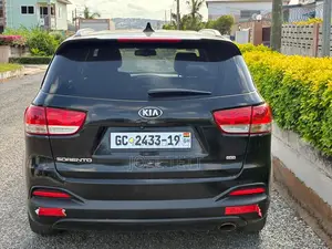 Kia Sorento 4dr SUV 2016 Black