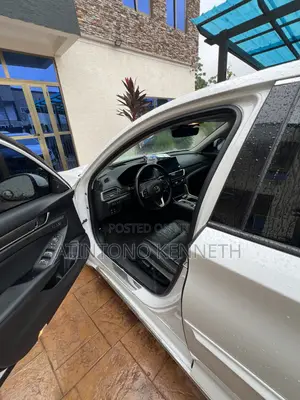 Honda Accord Touring 2.0T 2018 White